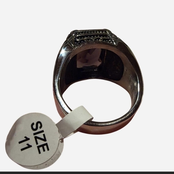 New Stainless Steel Men's Ring With Dark Puple Stone  Statement Ring - Picture 8 of 8